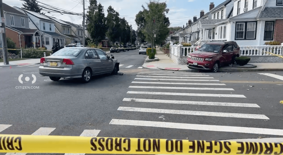 Suspect dies after crash during police chase following alleged abduction, sexual assault of 9-year-old girl in Queens Village – QNS